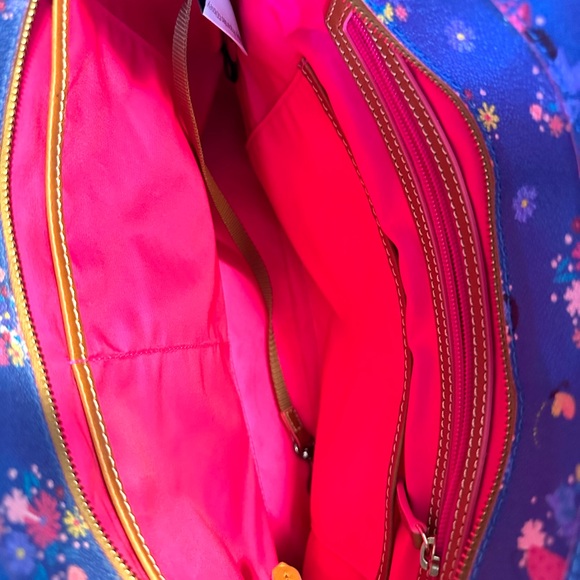 Disney Dooney & Bourke Epcot International Flower & Garden Festival  2021 Tote - Picture 8 of 10